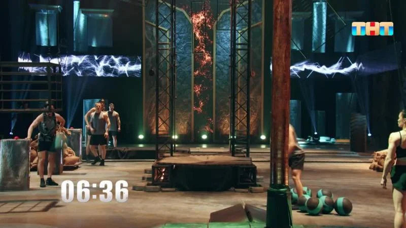 Кадры из ТВ шоу Титаны (2024)